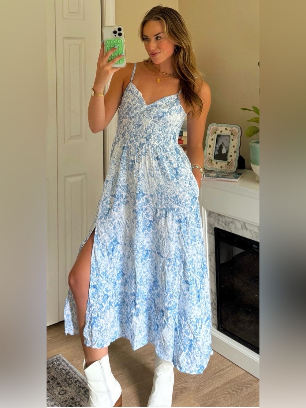 Hollister Twist Bust Tie-Back Midi Dress Blue Abstract Paisley Floral Print